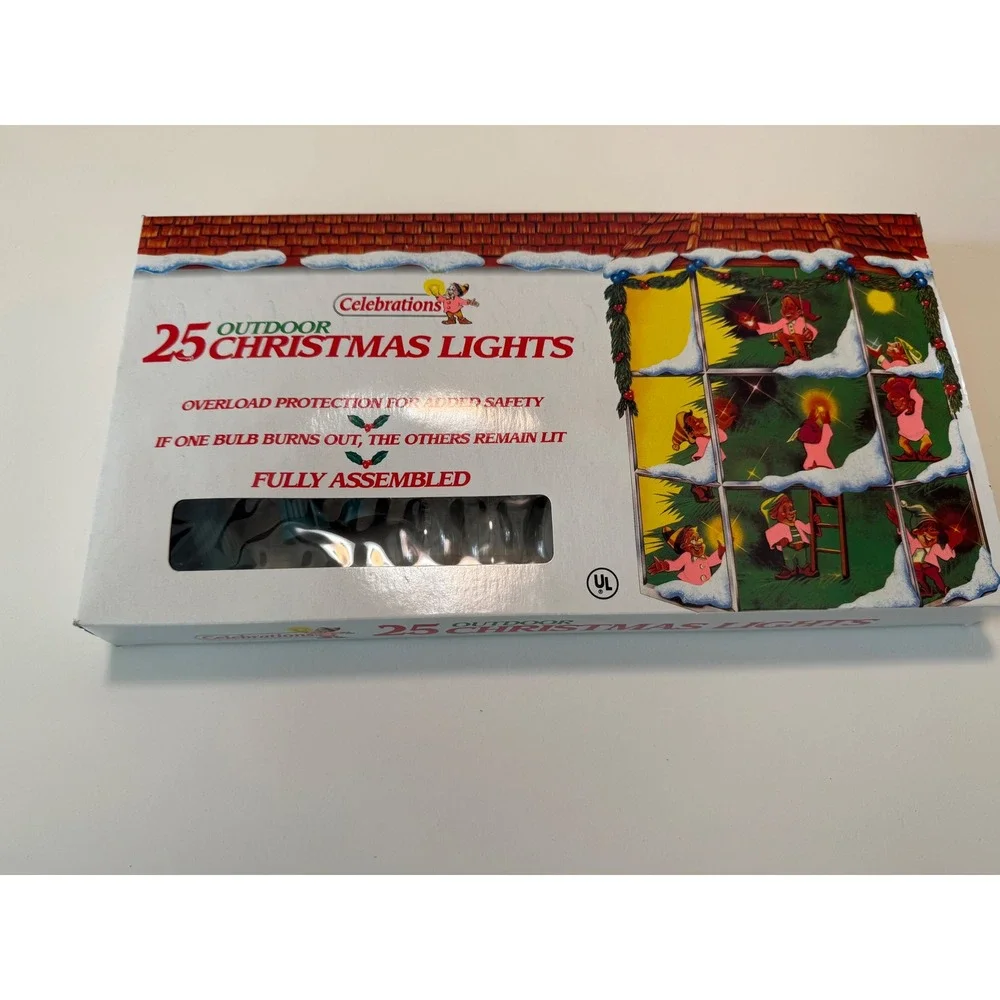 Celebrations 25 Outdoor Christmas Lights Clear C9 Bulbs Green Wire 25' 19 Bulbs